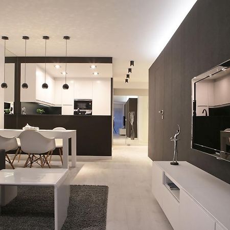 Super-Apartamenty Vip Poznań Exteriör bild