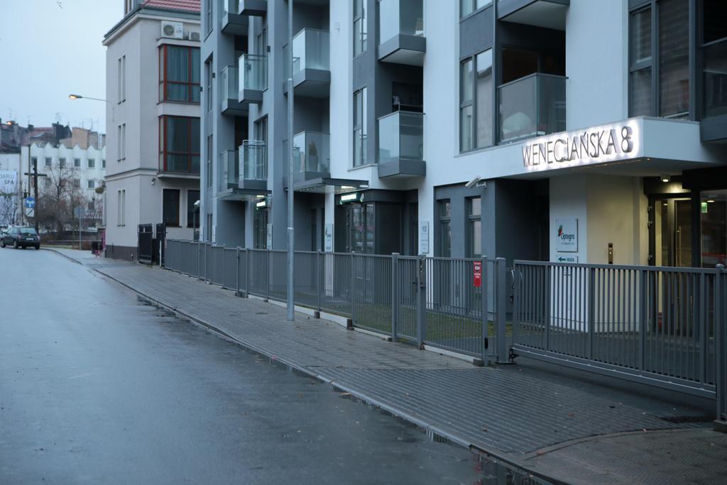 Super-Apartamenty Vip Poznań Exteriör bild