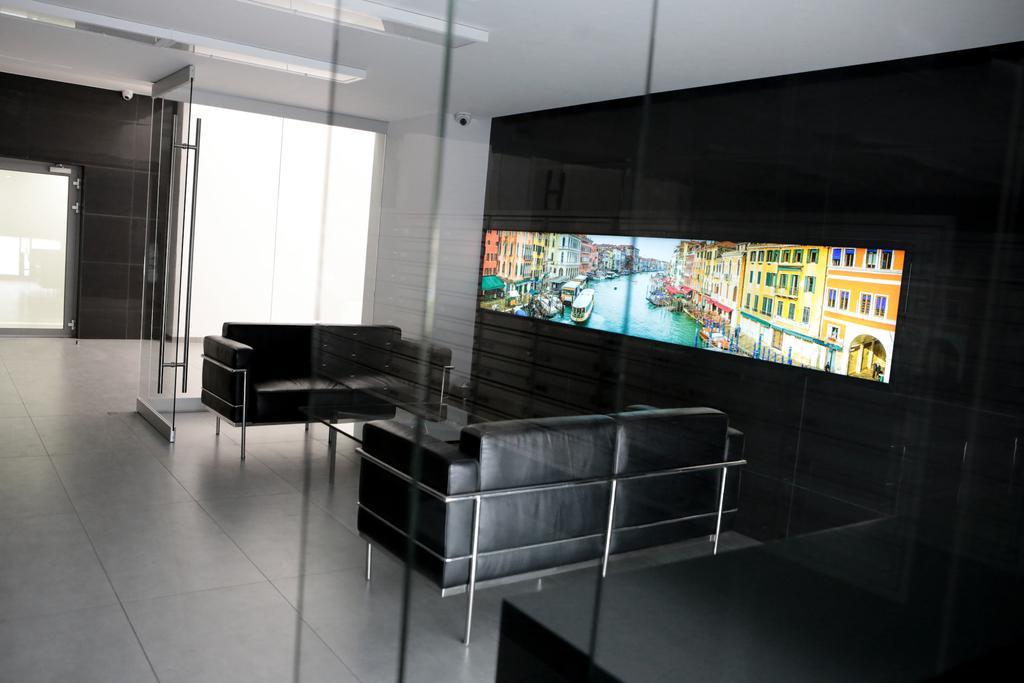 Super-Apartamenty Vip Poznań Exteriör bild