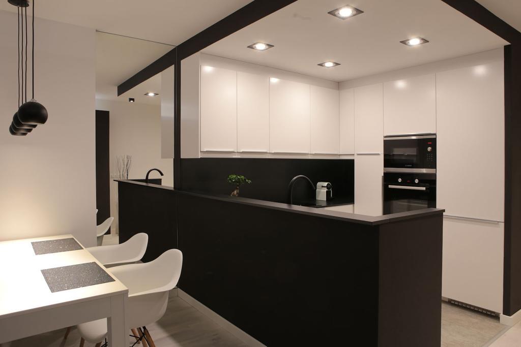 Super-Apartamenty Vip Poznań Exteriör bild